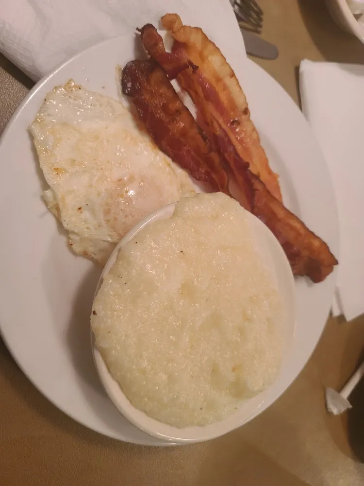 Fried Egg Bacon and Grits